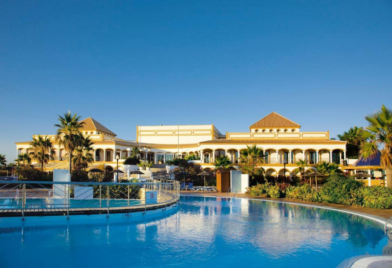 ホテル Aldiana Club Andalusien チクラナ・デ・ラ・フロンテーラ エクステリア 写真